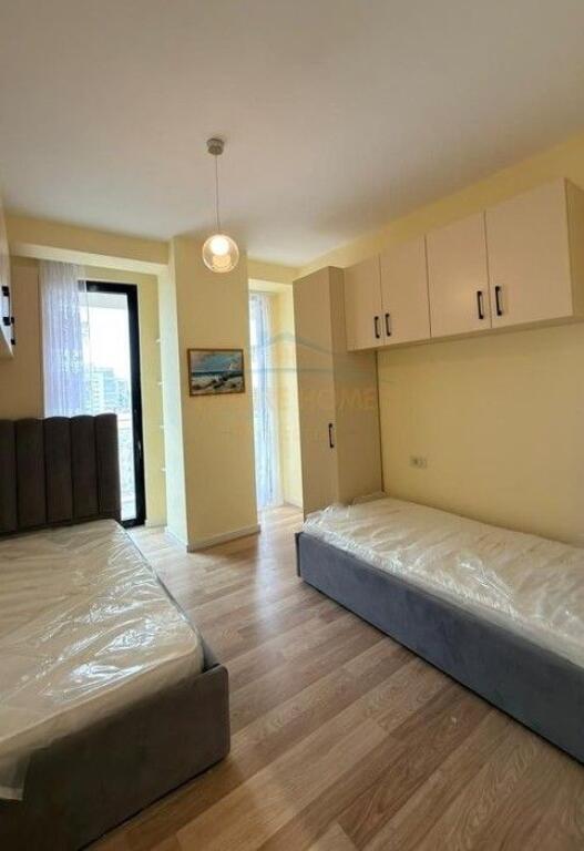 Affitto, Appartamento 2+1+Posto Auto, Golden Tower, Mine Peza, Tirana..