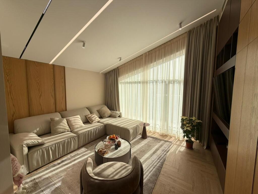Appartamento 2+1/ piano di una villa in affitto