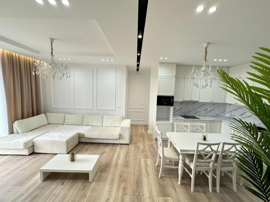 For rent 2+1+2 apartment with veranda + parking space near Air Albania, Golden Park Residence
