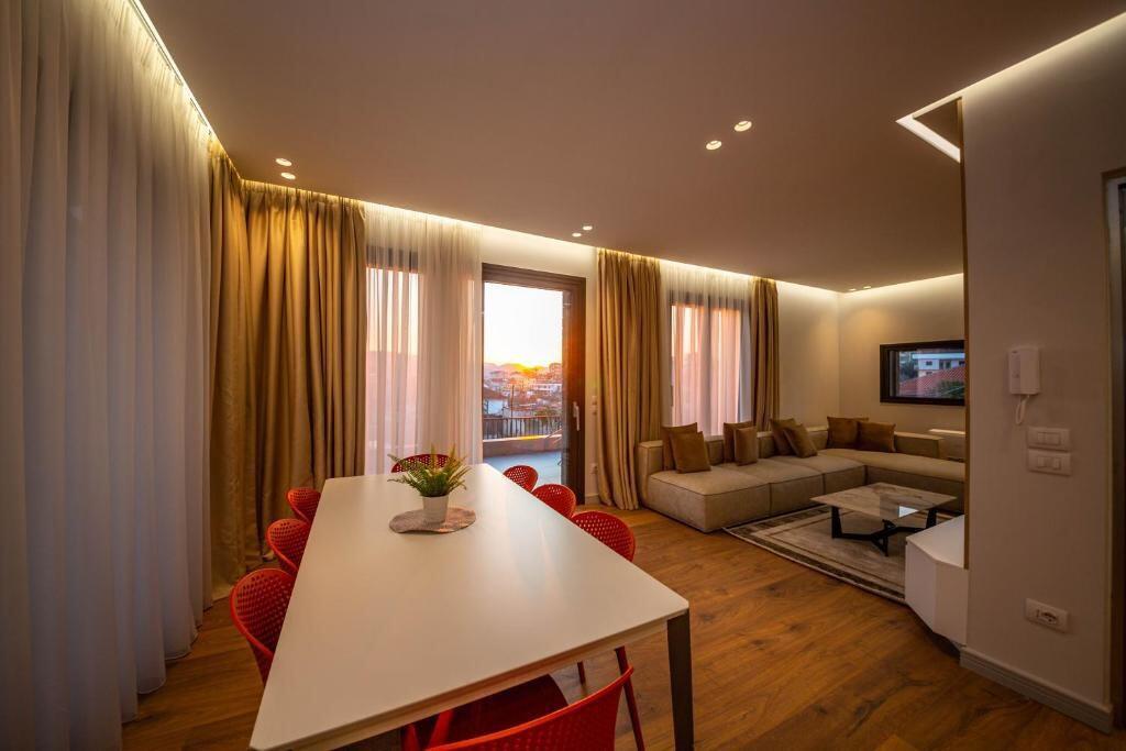 VILLA INDIVIDUALE IN AFFITTO A SAUK !