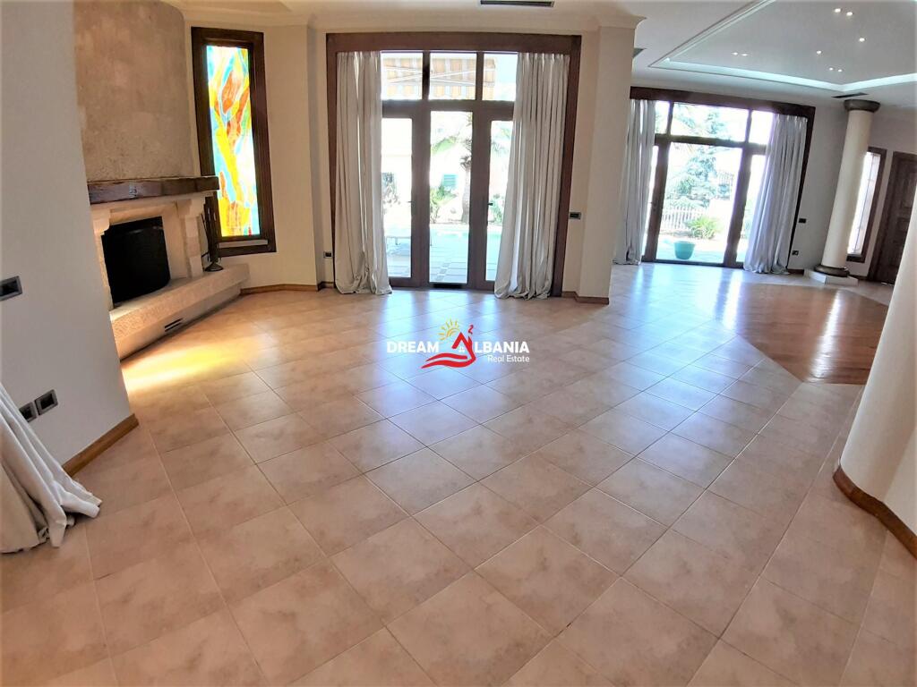 Villa for sale on Elbasan street near the German villas in Tirana (ID 4151047)
