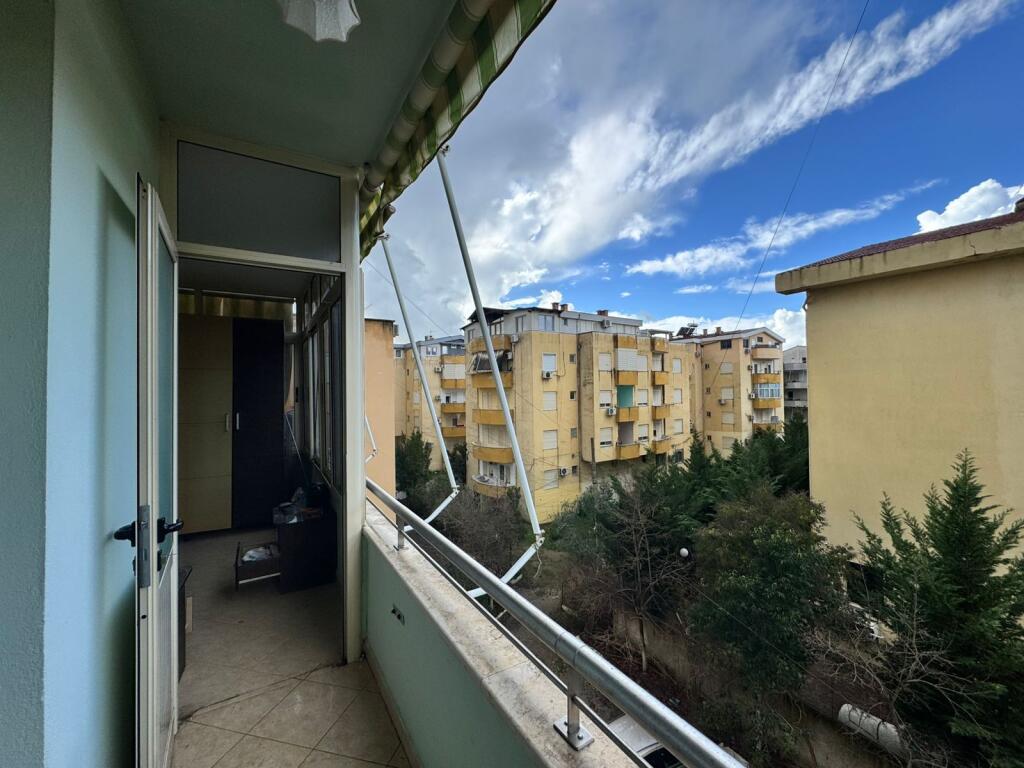 Appartamento 1+1 in Vendita – Mal i Robit, Durrës