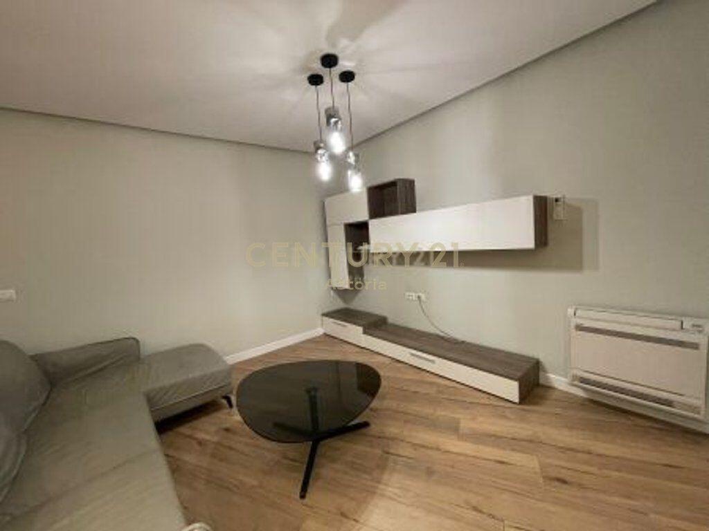 Apartament 1+1 NE ASTIR PER QIRA