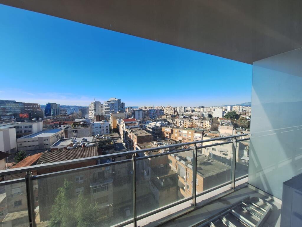 Apartament 2+1 me parkim | Mine Peza, rezidencë moderne