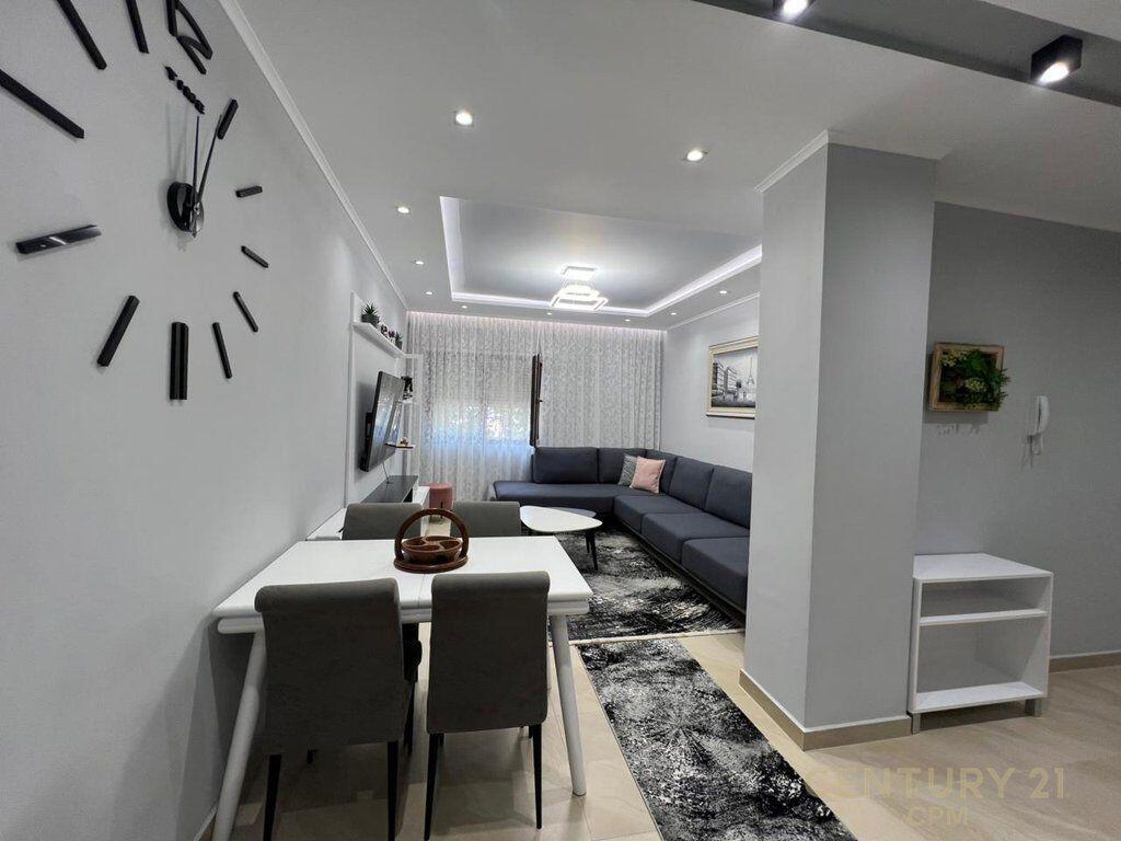 Apartament 2+1+DEPO Për Shitje në Kopshti Botanik Zoologjik, Tiranë - 220,000€ | 95.5m² 210,000 € Sip. Totale  96m2