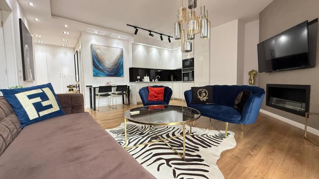 2+1 apartment for rent in Bllok!