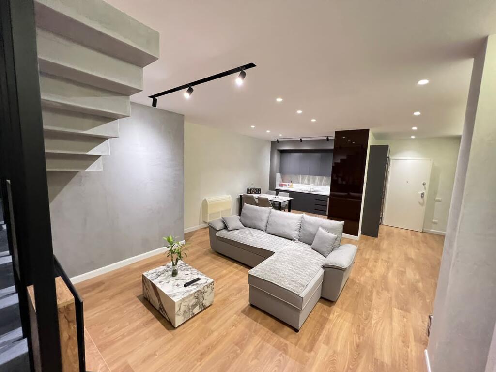 Super Duplex for rent 2+1+2 bathrooms  •2 parking spaces included in the price ✨Furnished  ⚡️Never lived in before  ⚡️Built in 2022 7th floor  📍Barrikadave Street   💶Rent price 1700€