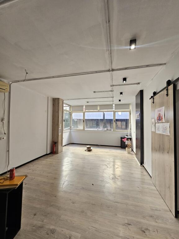 Office for Rent: Open space 📍Bllok (Near Çokolatini) - 2nd Floor - Area 120 m² - 1500/euro net net new building 🔥