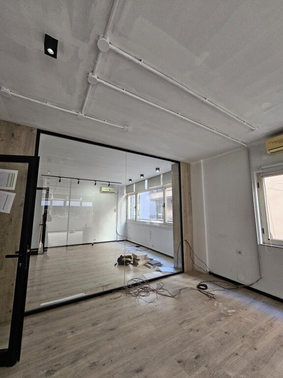 Office for Rent: Open space 📍Bllok (Near Çokolatini) - 2nd Floor - Area 120 m² - 1500/euro net net new building 🔥