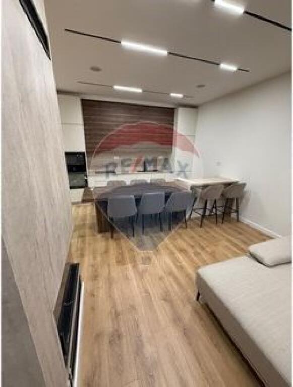 Apartament 2+1 +p.parkimi te Liqeni i Thate