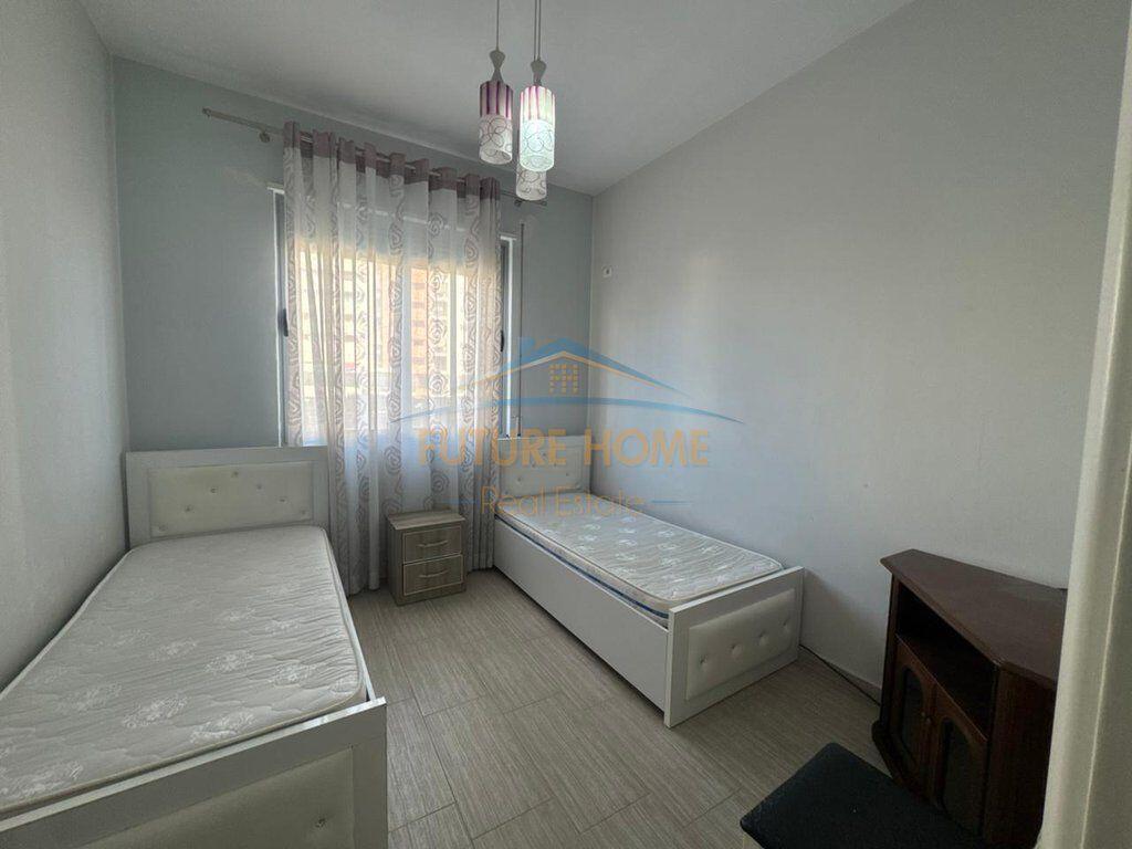Affitto, Appartamento 2+1+Posto Auto, Nuovo Anello, Tirana.