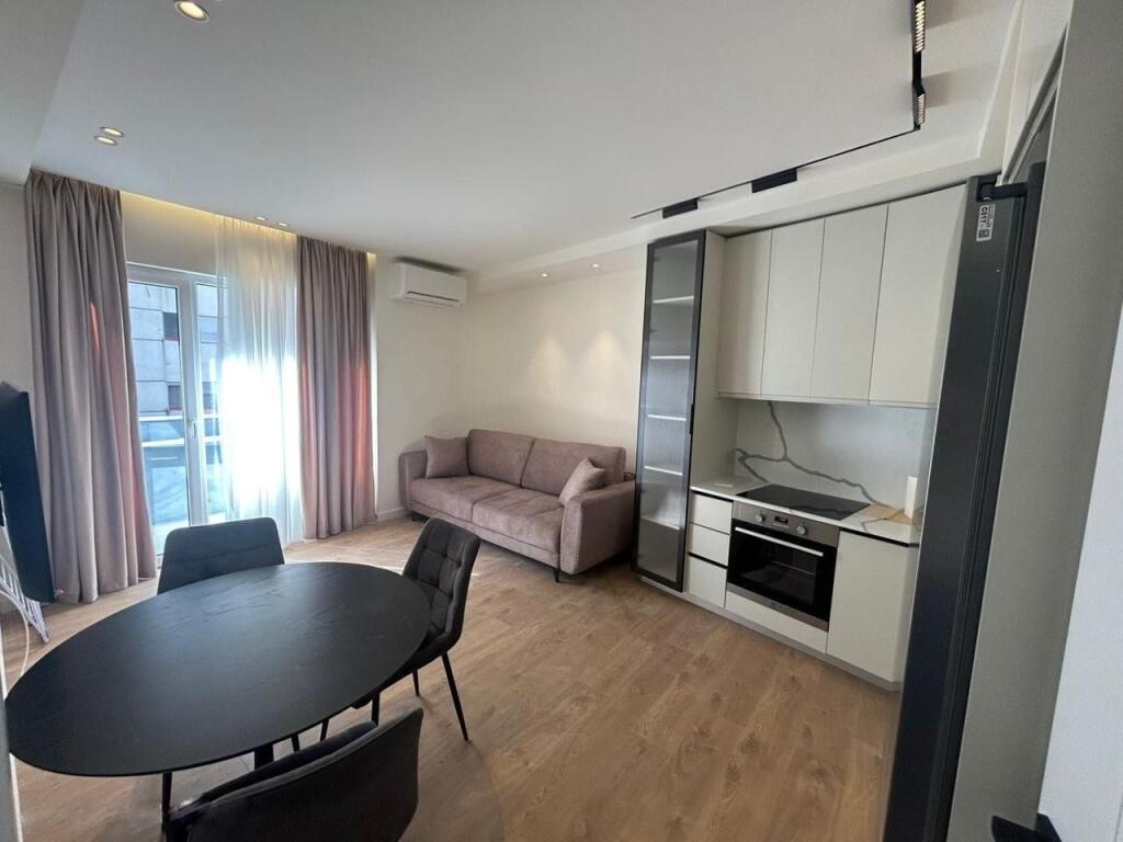 Apartament 1+1, Casa Italia!