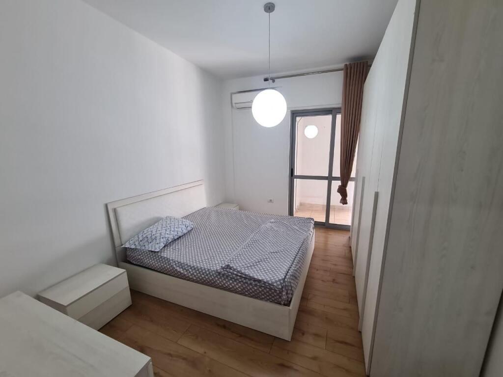 Jepet 2+ 1 me qera te 21 Dhjetori