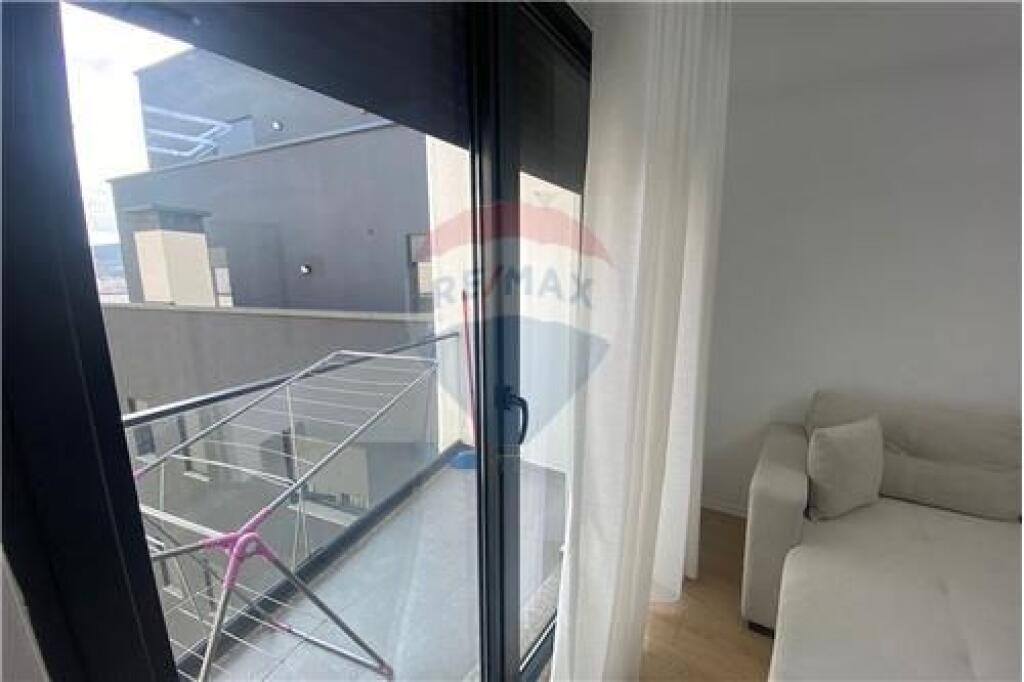 Apartament 1+1+post parkimi ne Astir.
