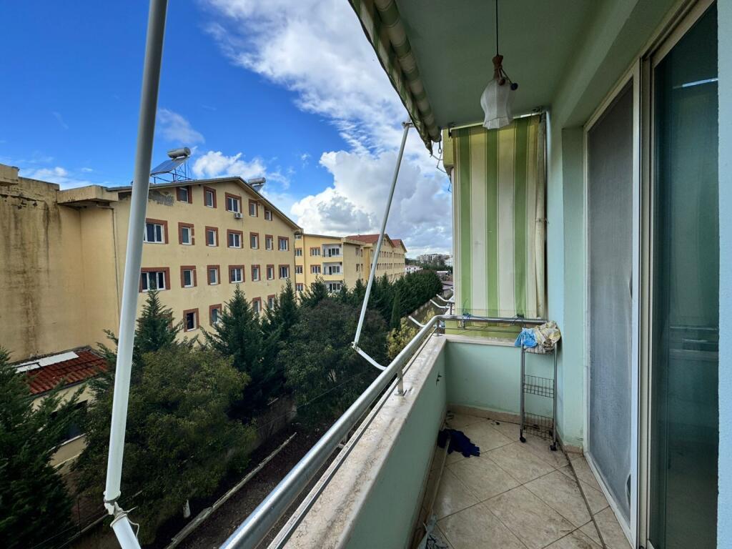 Appartamento 1+1 in Vendita – Mal i Robit, Durrës