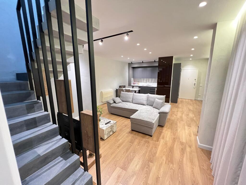 Super Duplex for rent 2+1+2 bathrooms  •2 parking spaces included in the price ✨Furnished  ⚡️Never lived in before  ⚡️Built in 2022 7th floor  📍Barrikadave Street   💶Rent price 1700€