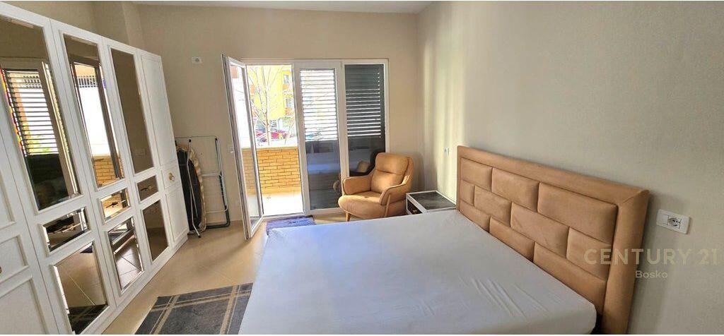 Apartment 2+1+2 Balconies for sale in the area of the Artificial Lake, near Hotel Radisson.