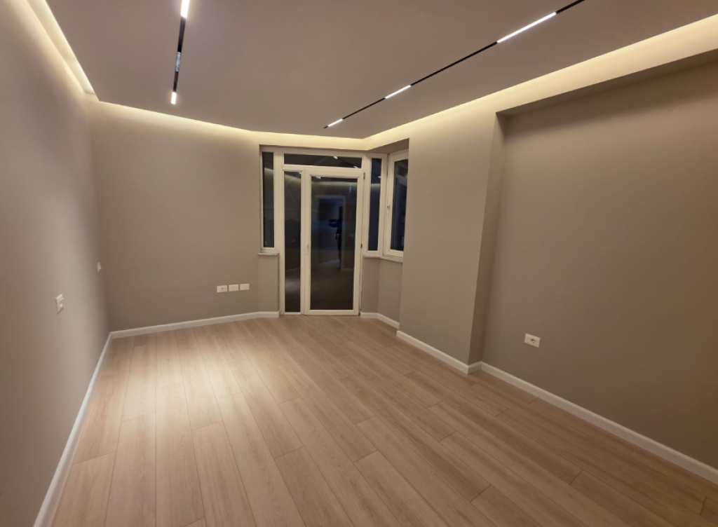 ✨ Appartamento Moderno 2+1 con Veranda – Ex Esposizione  