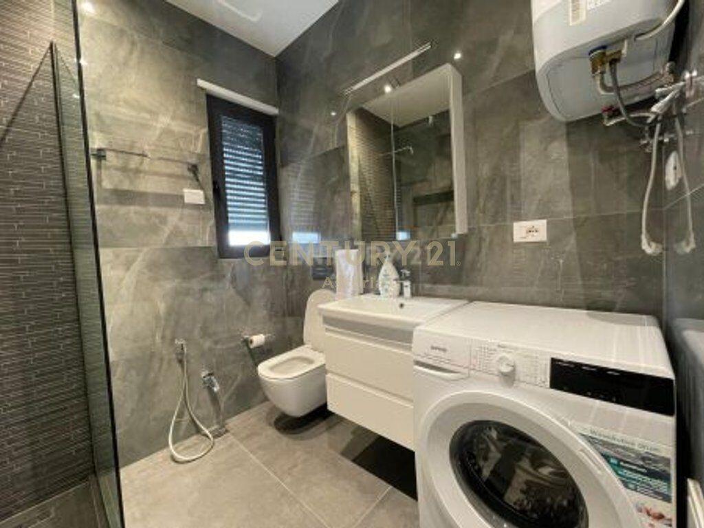 Apartament 1+1 NE ASTIR PER QIRA