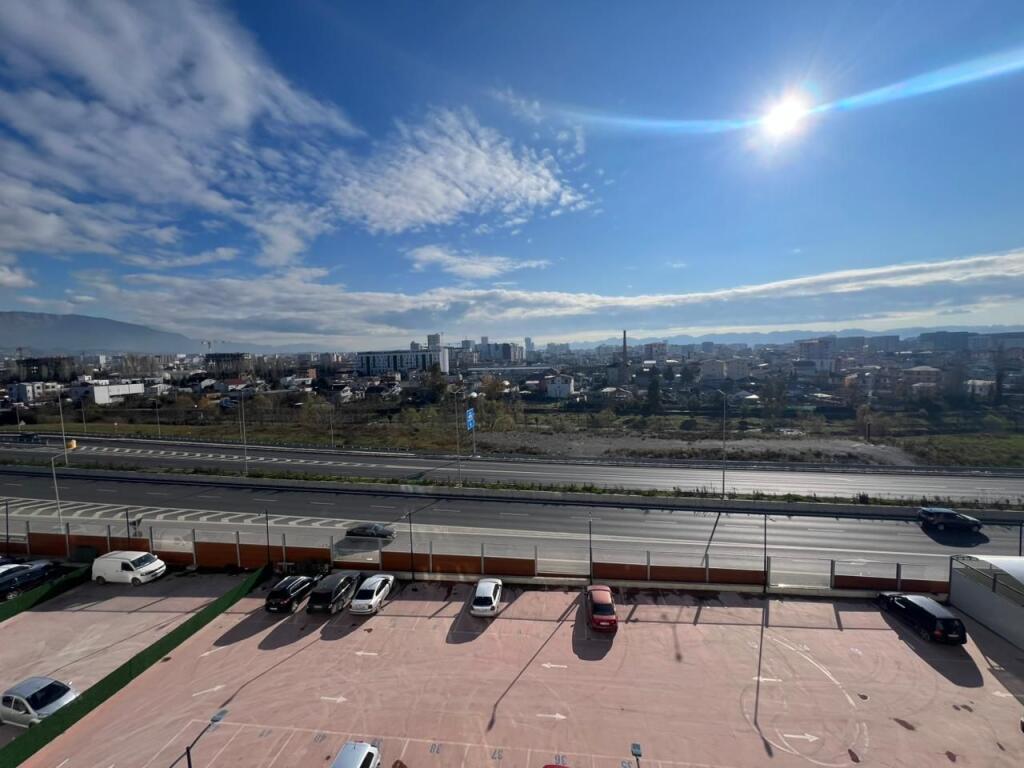 In vendita, Appartamento 1+1, Paskuqan, Tirana.