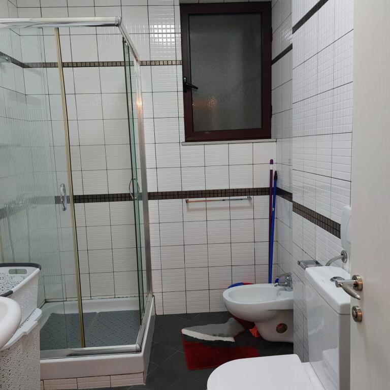 APARTAMENT ME QERA 2+1 JORDAN MISJA 60.000 LEKE