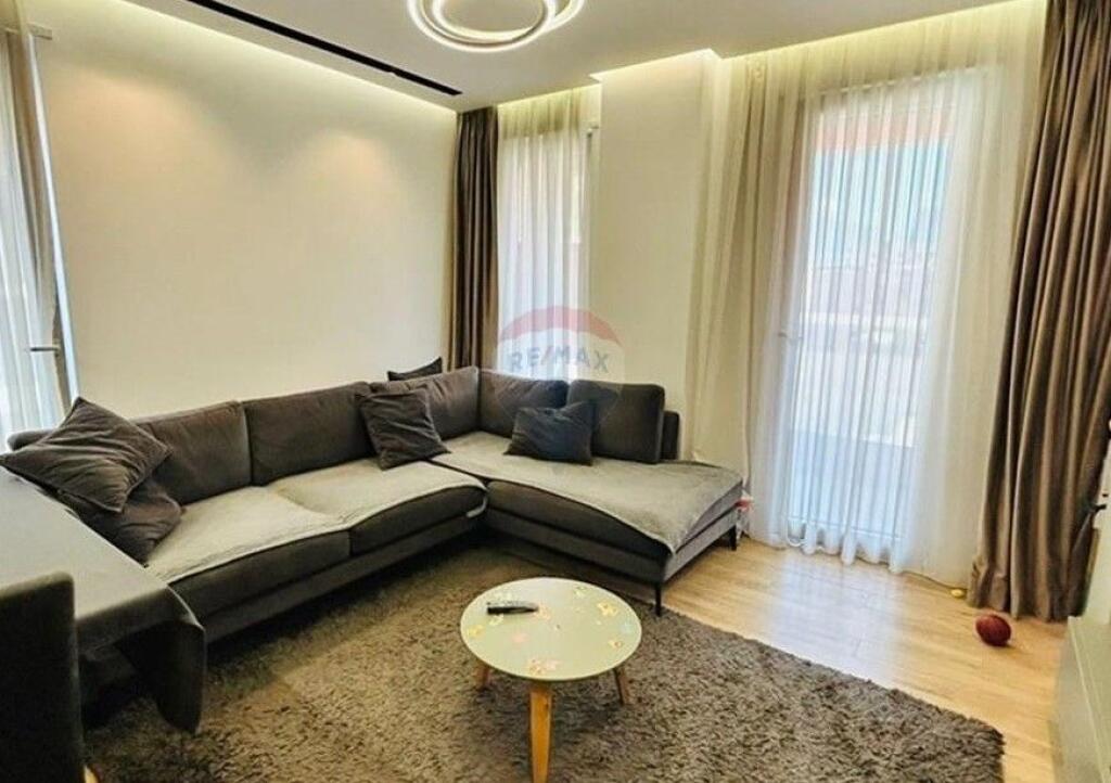 Appartamento - In Vendita - Piazza Karl Topia, Tirana(ID: 530361015-282)