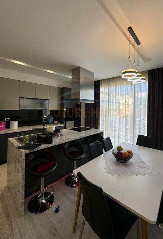 Apartment 2+1+2+ Veranda for sale, Shkozë..