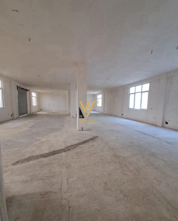 BUSINESS PREMISES 1,280 M2 FOR RENT IN VAQARR 13,000 EURO
