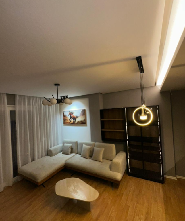 🏠 Appartamento 2+1 in affitto – Centro - 101m²