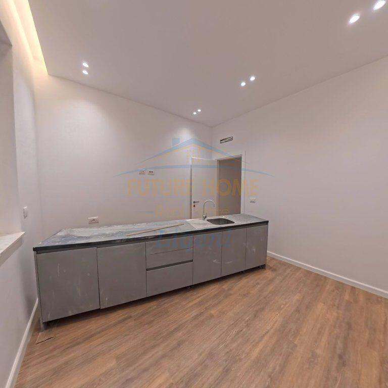 For sale, Apartment 1+1, Eduard Mano Street, Dry Lake, Tirana.