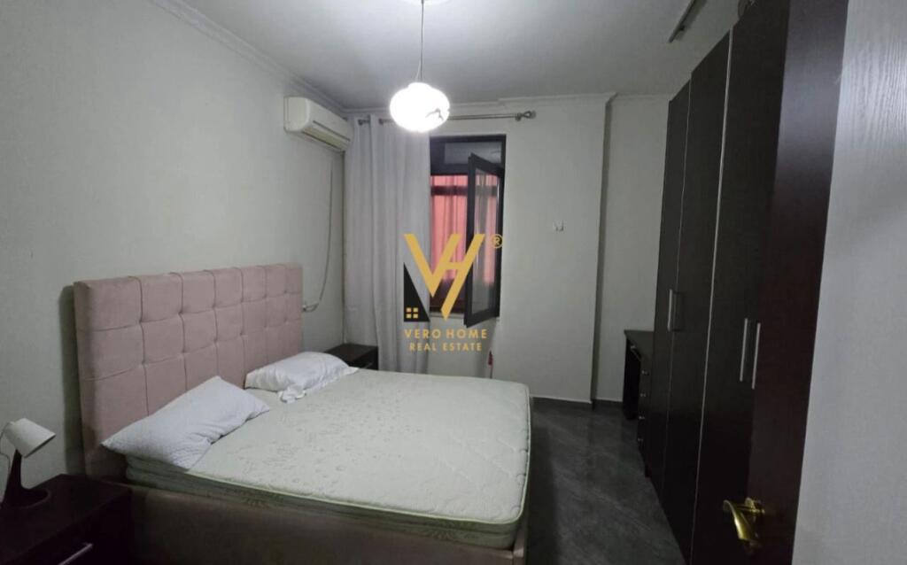 JEPET APARTAMENT 1+1 ME QIRA TE KOPSHTI ZOOLOGJIK 55.000 LEKE
