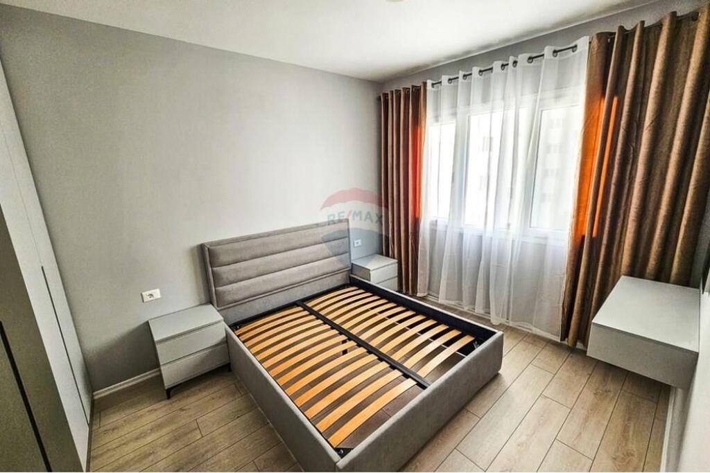 Apartament 2+1 te rruga e Dafinave
