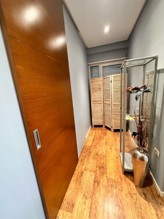 🏢 Don Bosko – Locale commerciale in affitto (Parrucchiere / Estetica)  