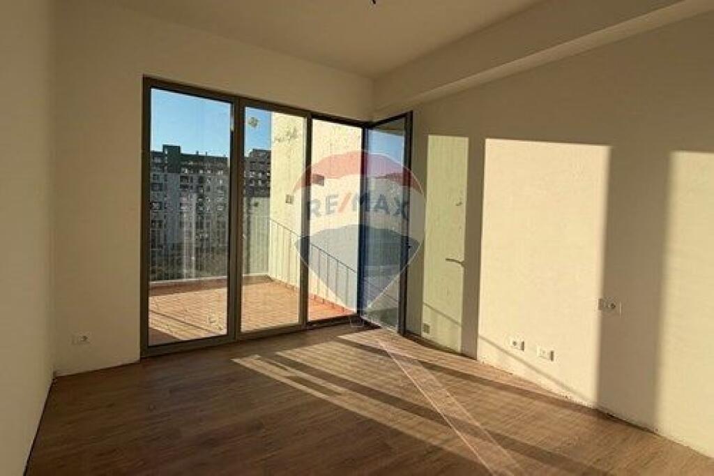 Appartamento - In Vendita - Nuovo Viale, Tirana