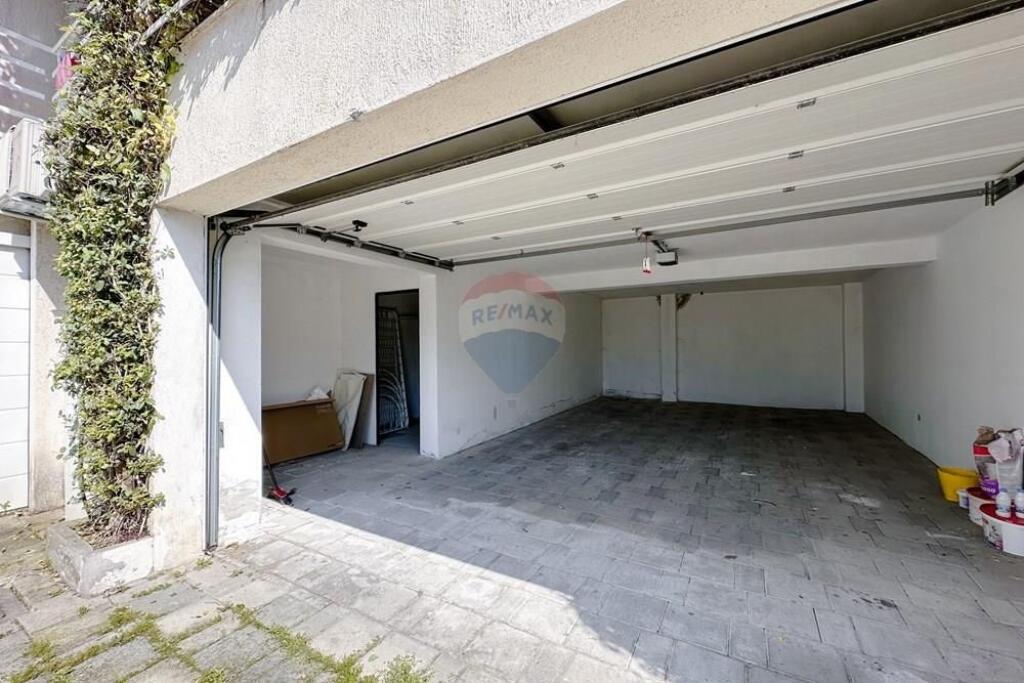 Duplex me dy garazhde tek Kodra e Diellit 1!