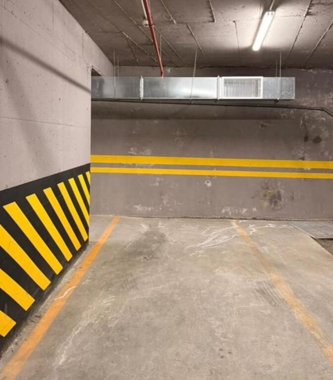 In affitto – Appartamento 2+1 + Posto Auto, dietro il Caffè “Flora”