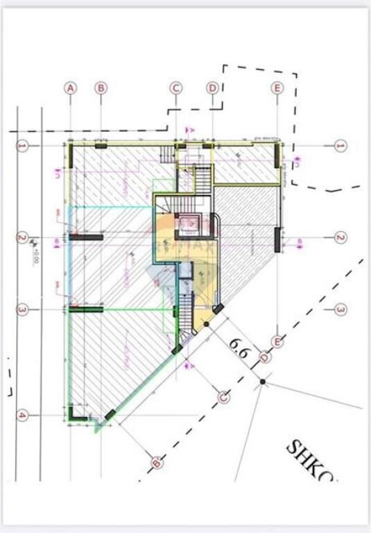 Ambient për Qira – 210 m² | Qendra e Tiranës