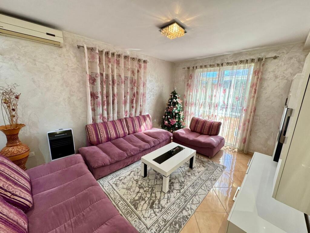 📣 SHITET DUPLEX 👉 Tipologji 3+1 Me 2 Tualete 📍 Prane Medresese 🛣️ Rruga e "Dibres" 💶 159.000 Euro ✨  