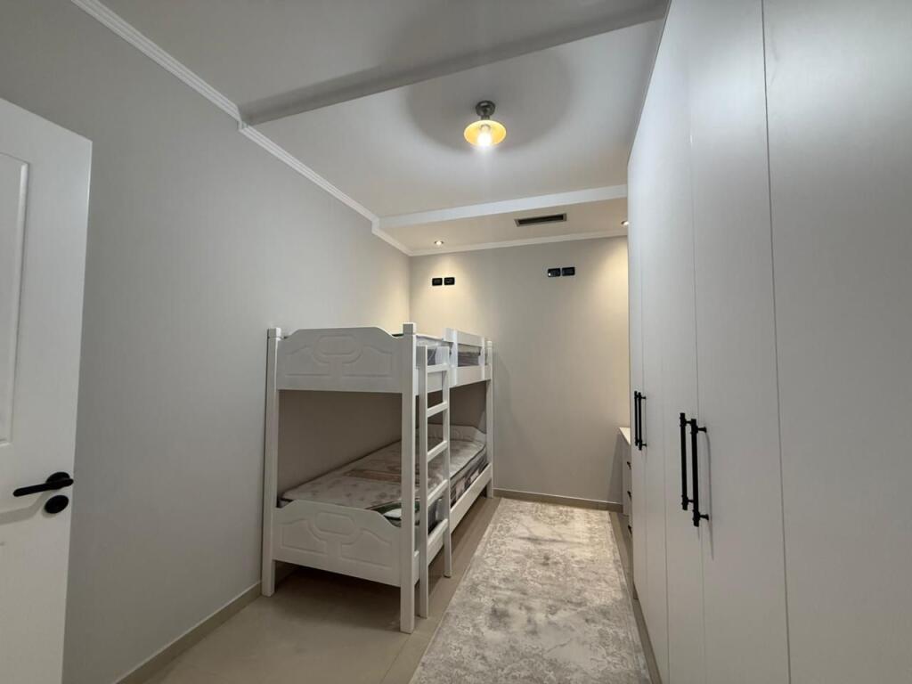 🏡 Affittasi Appartamento Moderno 2+1 – Via 5 Maggio