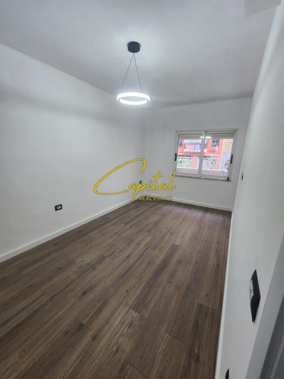 FOR SALE APARTMENT 1+1 PARIS MUNICIPALITY 179,000 EURO