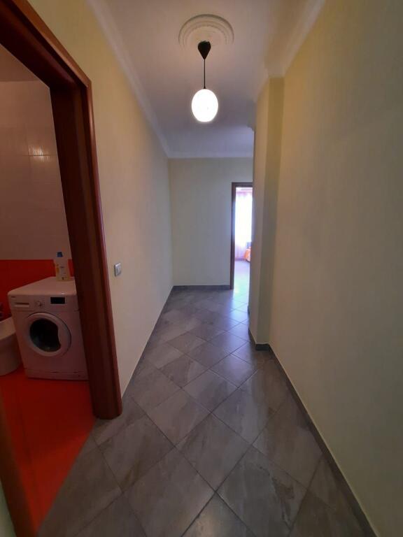 Jepet apartament me qera 2+1 LAGJA 13 DURRES me pamje deti