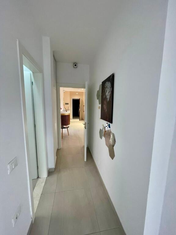 📣 SHITET Apartament 3+1 Me 2 Tualete 📍 Prane Viles Gold 🛣️ Rruga e "Dibres" 💶 261.000 Euro ✨