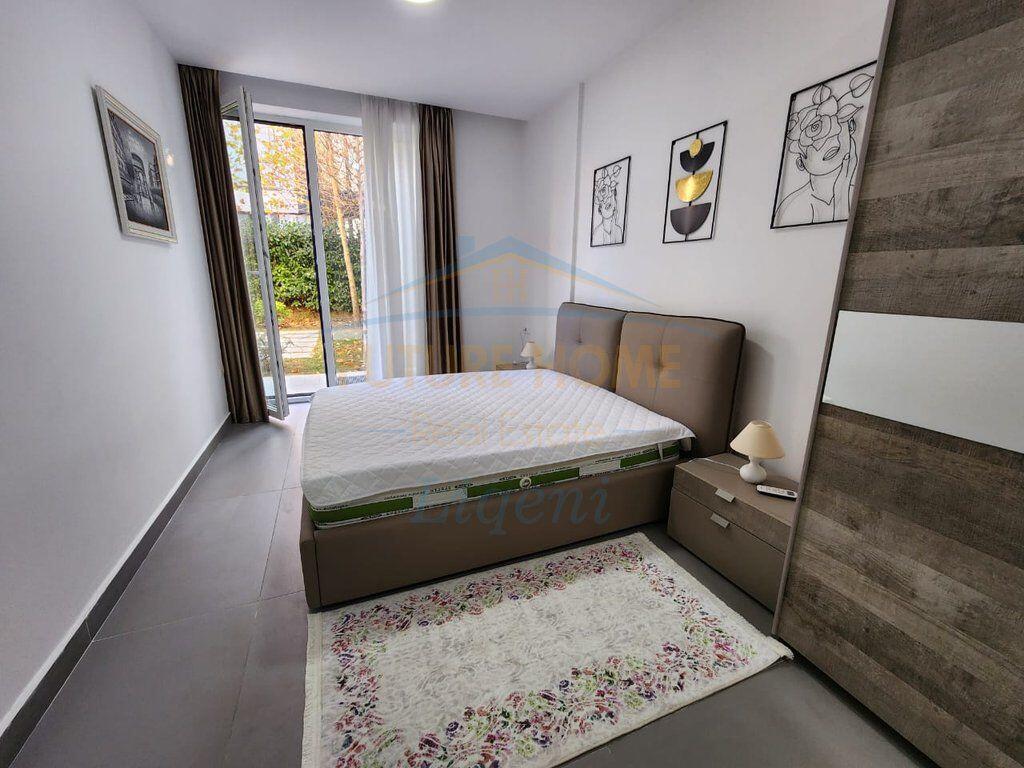 Affitto, Appartamento 2+1+Veranda+Posto Auto, Complesso Forest, Tirana