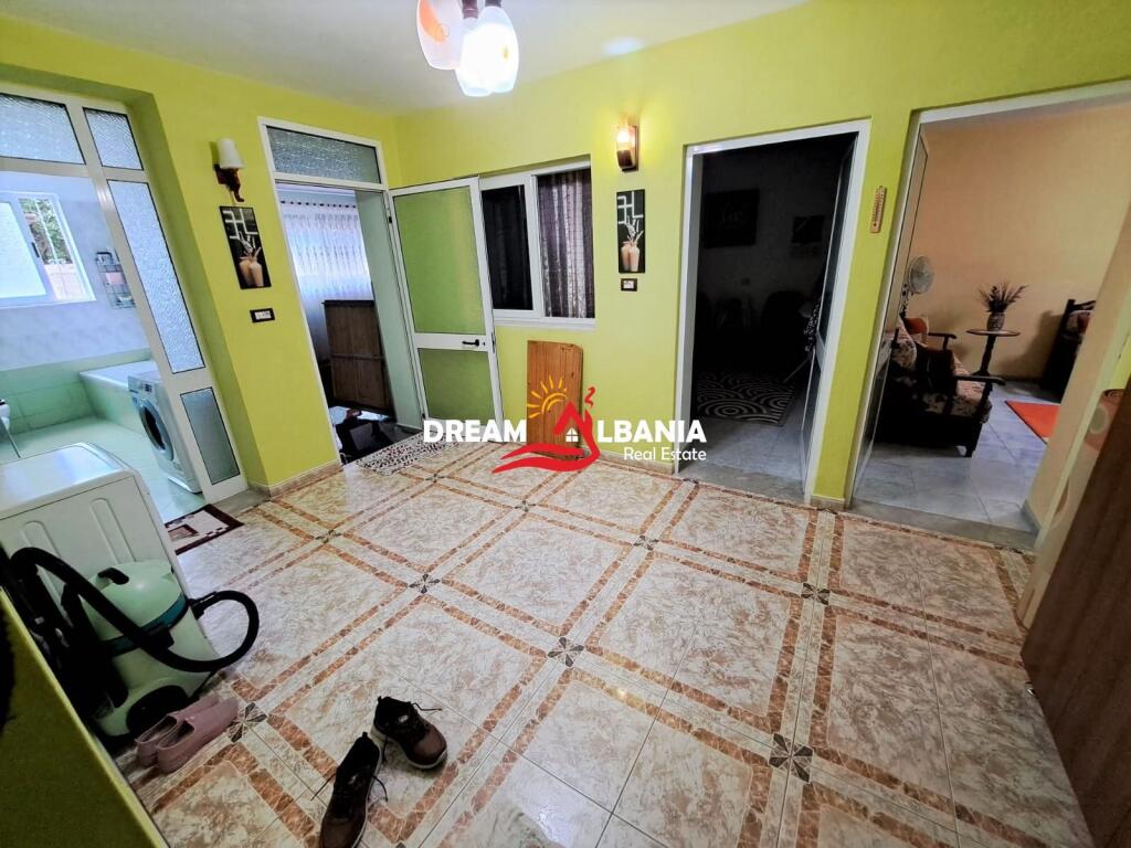 Apartament dublex 3+1 me verande dhe 1 dhome bodrum ne shitje ne rrugen Jordan Misja ne afersi te Gjykates se Krimeve te Renda ne Tirane (ID 4139139)
