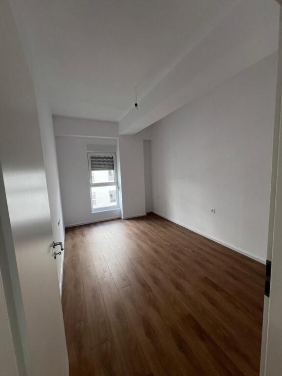 🔑 Shitet Apartament 1+1 – Rezidenca Kaimi, Ali Demi