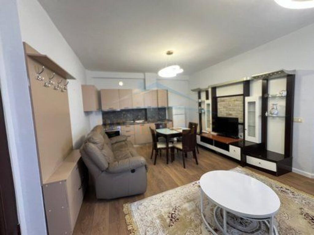 For sale, Apartment 1+1, Dalip Topi Street, Fresku.