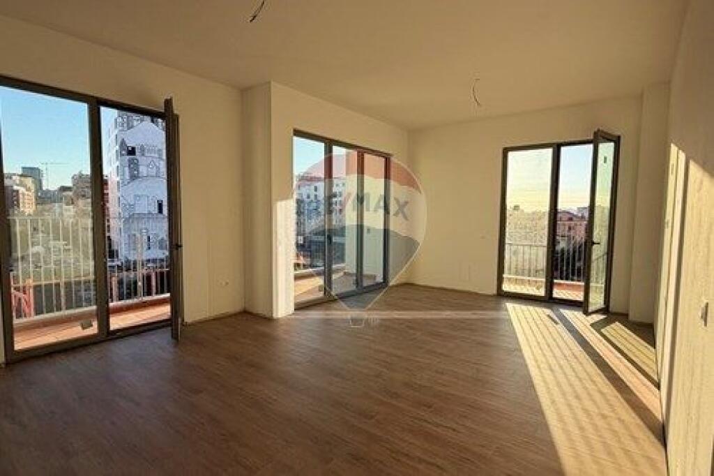 Appartamento - In Vendita - Nuovo Viale, Tirana