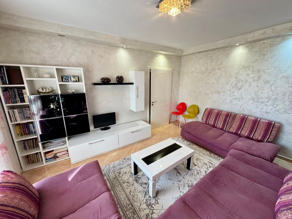 📣 SHITET DUPLEX 👉 Tipologji 3+1 Me 2 Tualete 📍 Prane Medresese 🛣️ Rruga e "Dibres" 💶 159.000 Euro ✨  