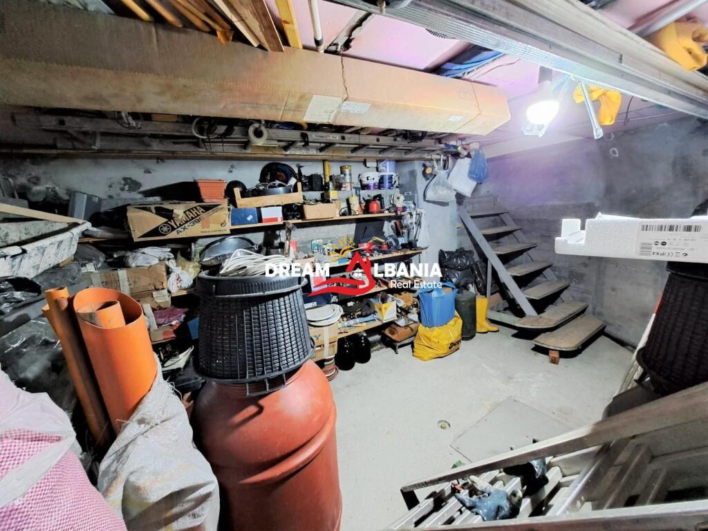 Apartament dublex 3+1 me verande dhe 1 dhome bodrum ne shitje ne rrugen Jordan Misja ne afersi te Gjykates se Krimeve te Renda ne Tirane (ID 4139139)
