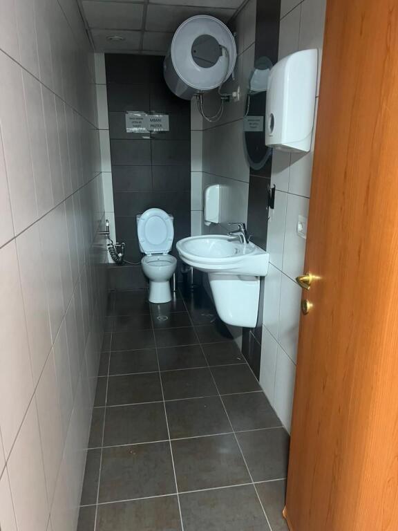 office for rent, Selvia